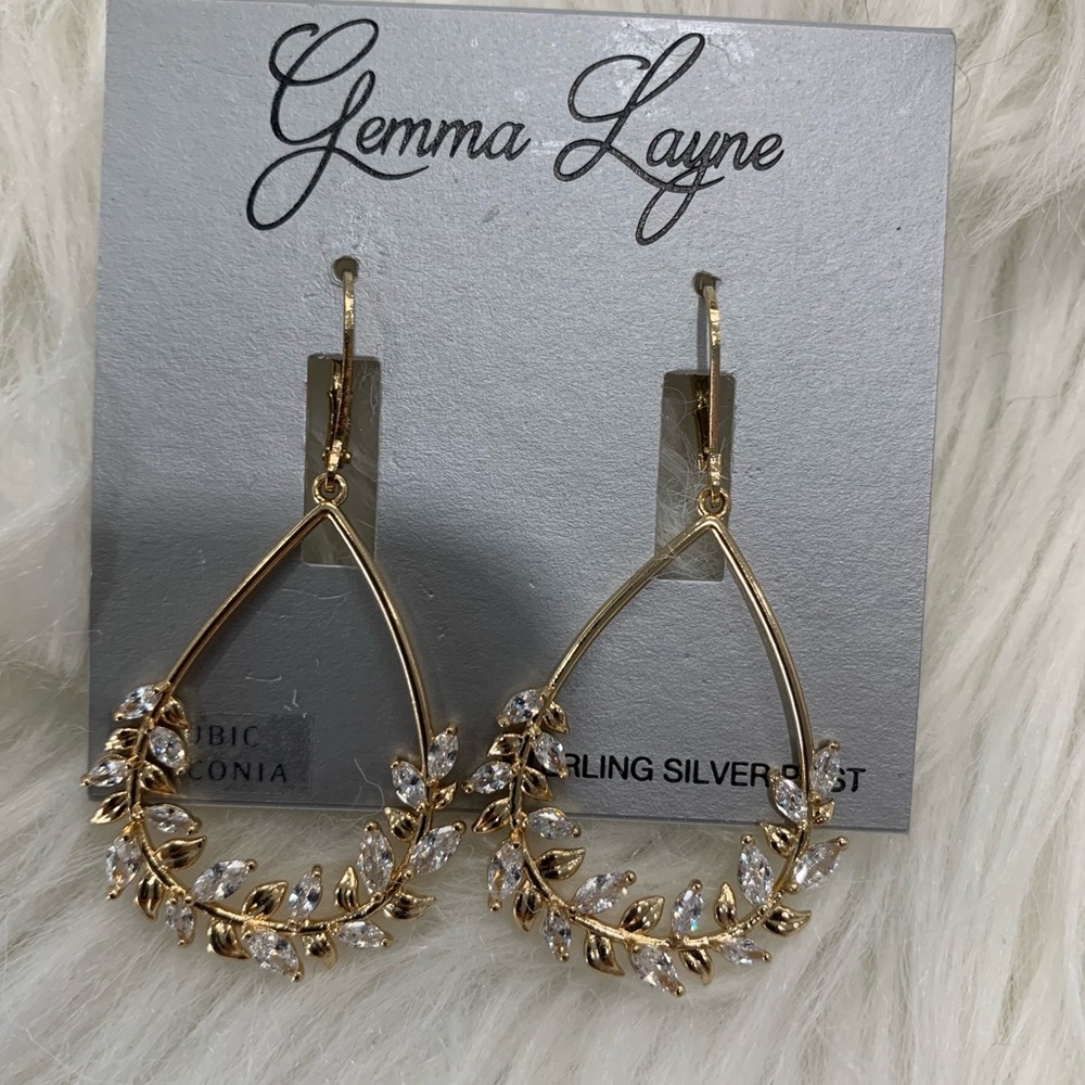 Gemma Layne‎ Hanging Long Earrings.